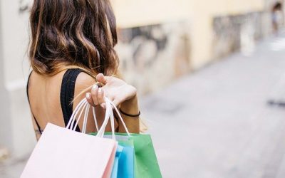 Comment faire faire du shopping sans trop dépenser ?